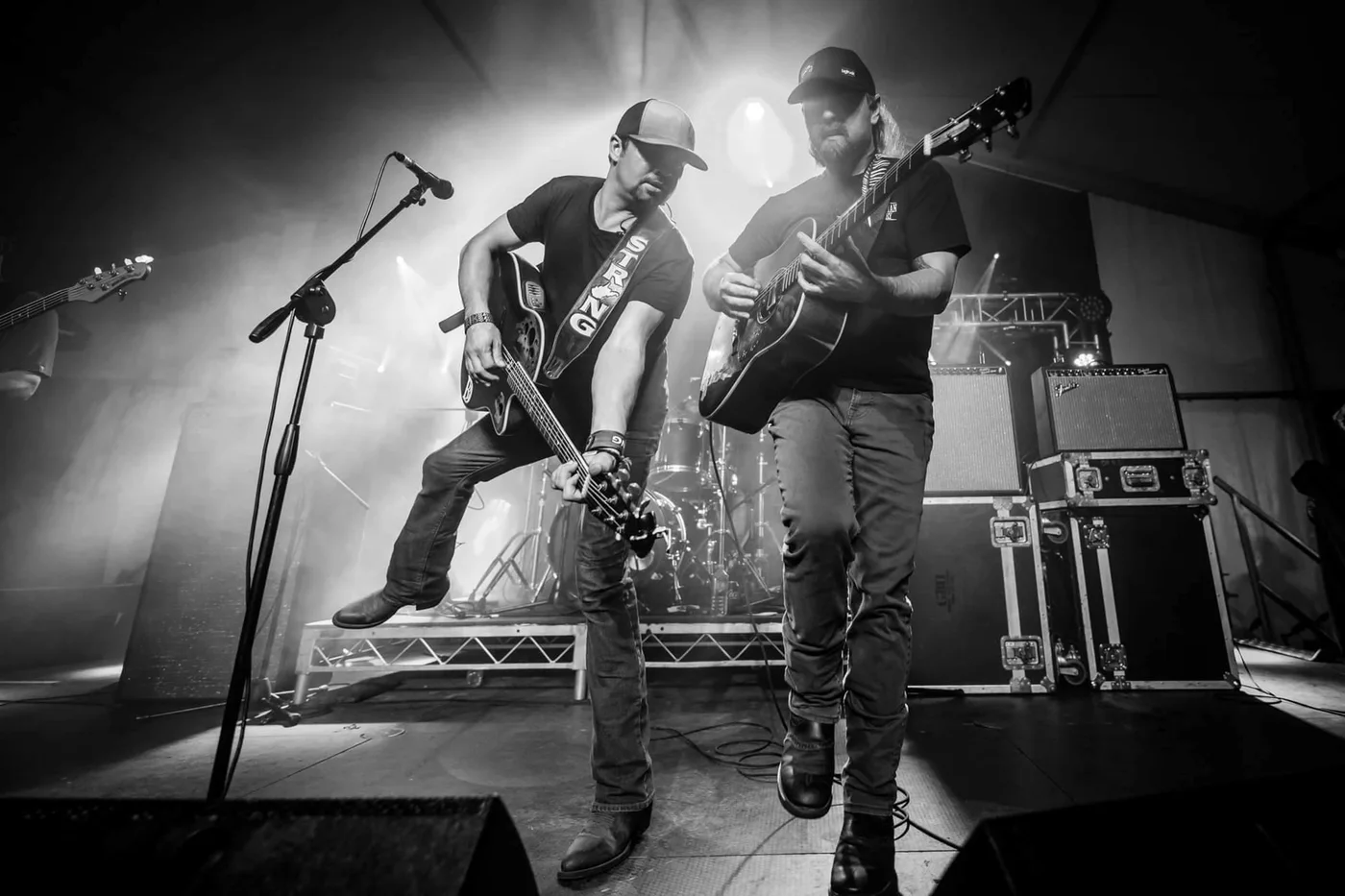 The Davisson Brothers Band performing